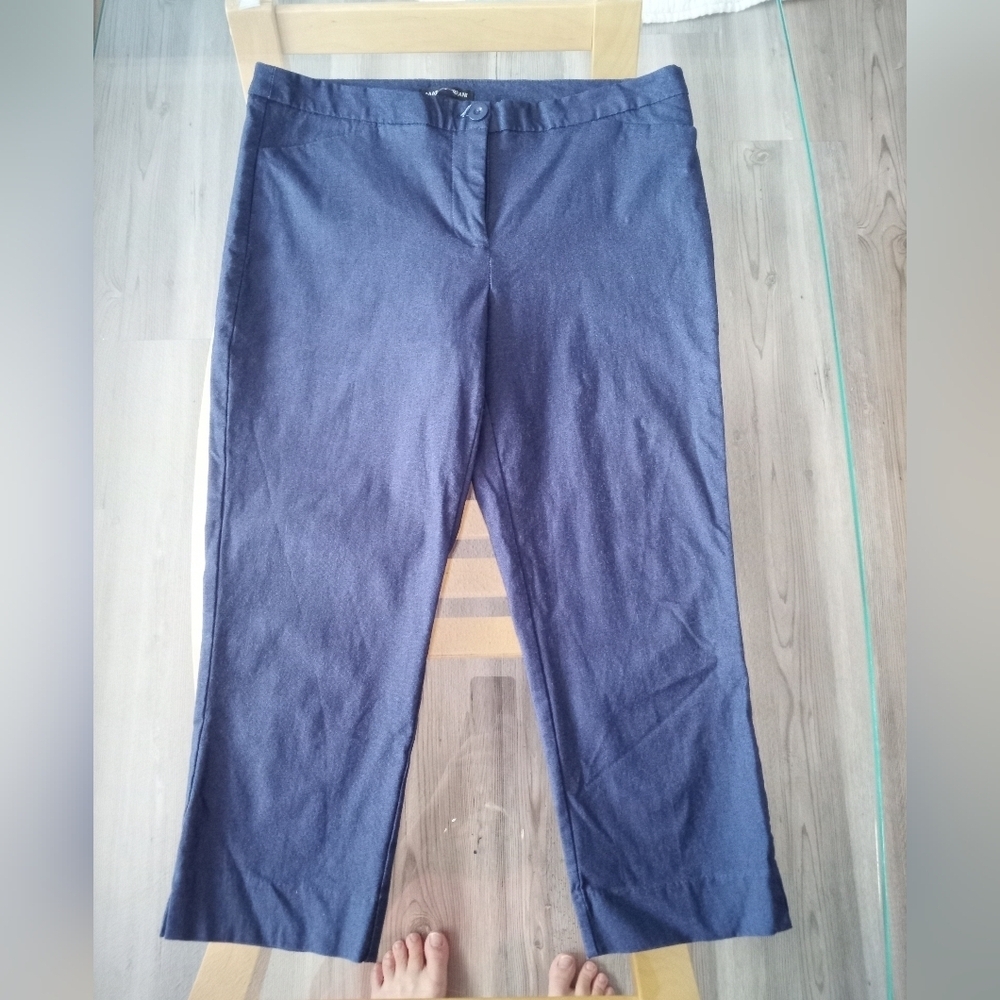 Mario Serrani Women's Navy Capris